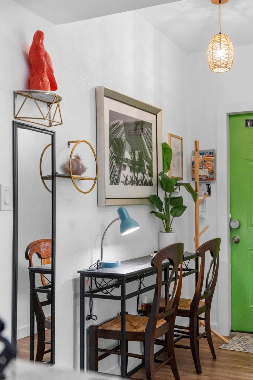 Stunning Little Havana Close To Airport, Calle Ocho, Brickell, Wynwood And The Beaches - Free Parking Miami