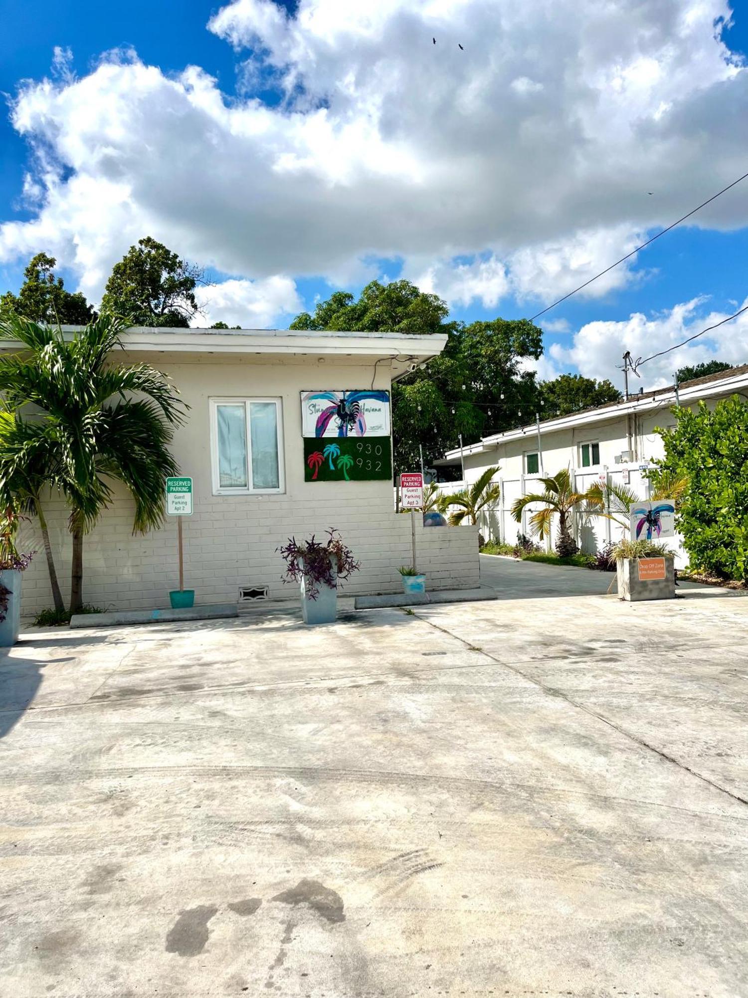 Stunning Little Havana Close To Airport, Calle Ocho, Brickell, Wynwood And The Beaches - Free Parking Apartamento